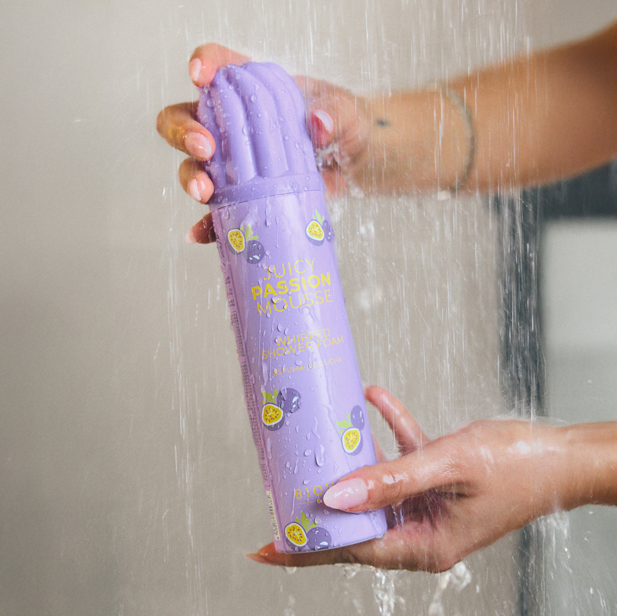JUICY PASSION MOUSSE Whipped Shower Foam